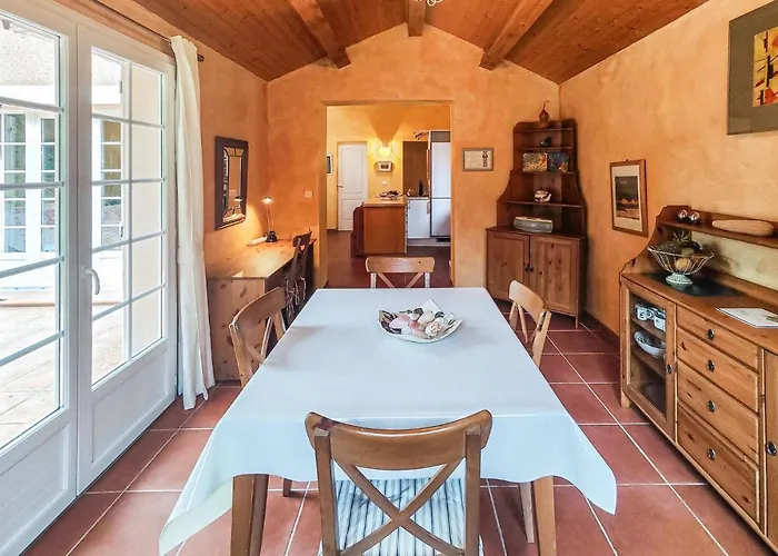 Awesome In Ferrieres-Poussarou
